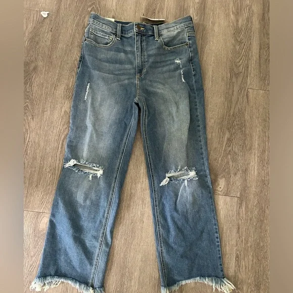 NWT high rise straight fit jeans - Picture 5 of 10